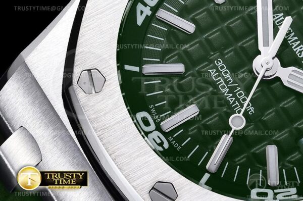 AP0612 - Royal Oak Diver - immagine 7