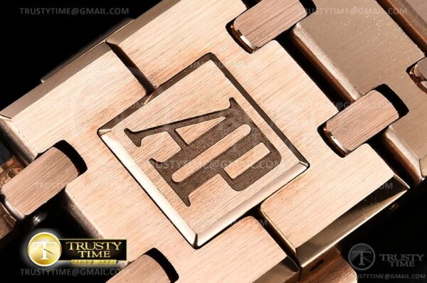 AP0628C - Royal Oak 41mm - immagine 17